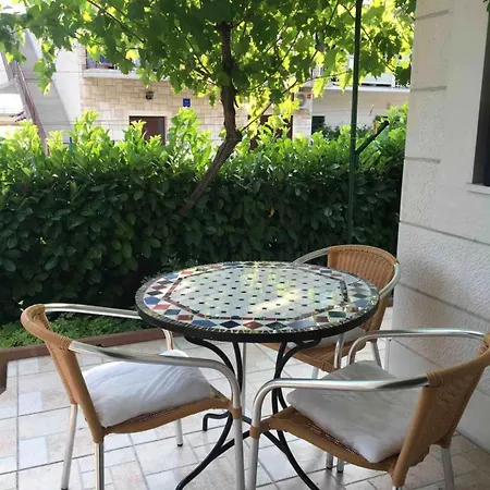 Coskovic Apartment Podgora