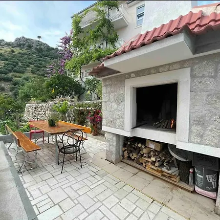 Coskovic Apartment Podgora